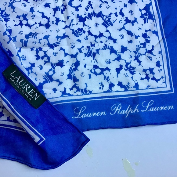 Lauren, Ralph Lauren women square Silk Écharpe/scarf  blue colour, floral print - Picture 1 of 5